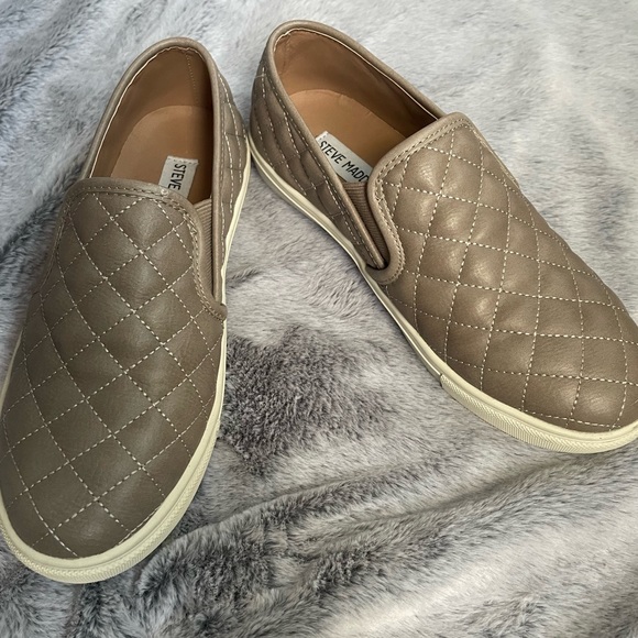 Steve madden sneakers ! - Picture 4 of 4